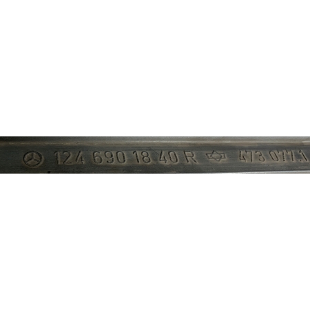 MERCEDES 124 LISTWA DRZWI PRAWY TYŁ 1246901840