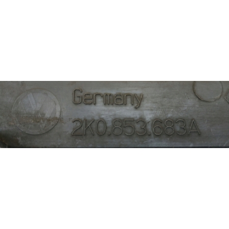 KRATKA ZDERZAKA LEWA VW CADDY 04-11 2K0