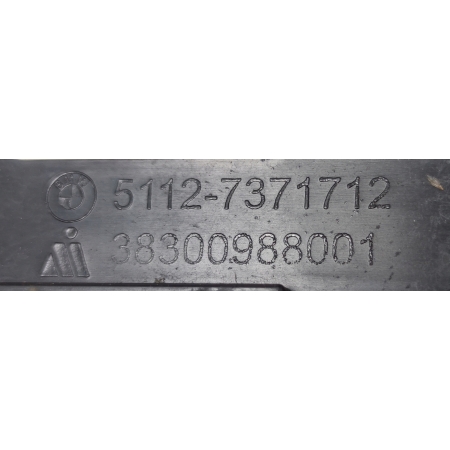 BMW 1 F20 F21 LIFT PROWADNICA ŚLIZG ŚRODKOWY ZDERZAKA TYŁ TYLNY 7371712