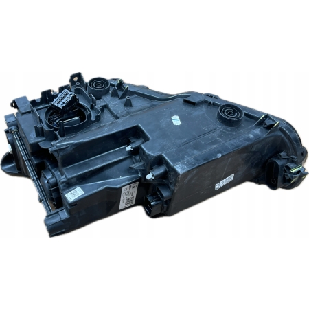 CUPRA FORMENTOR LAMPA PRAWA PRZÓD FULL LED 5FG941008F