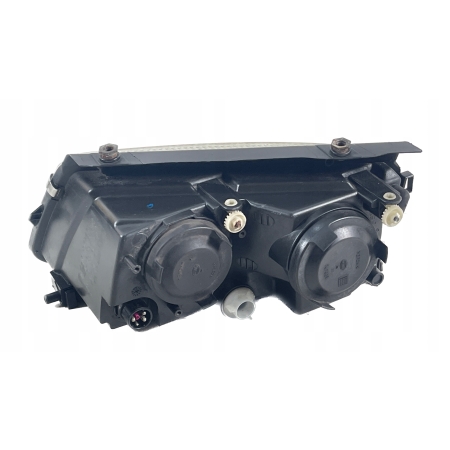 EU ORYGINAŁ LAMPA VW PASSAT B5 PRAWA 147426-00