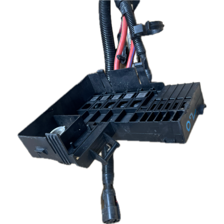 O2 CADILLAC ESCALADE IV 2014 - ROZDZIELACZ PRĄDU WIĄZKA SKRZYNKA 84095546