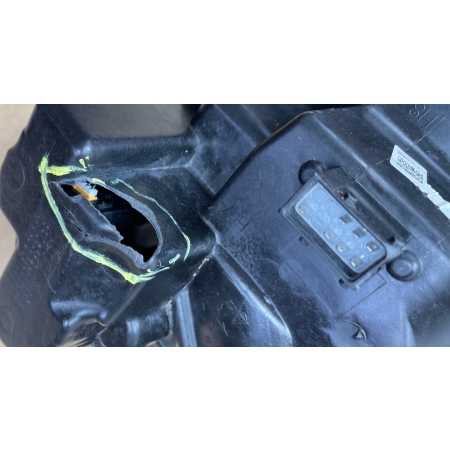 CITROEN C3 AIRCROSS 2017 - LAMPA PRAWA PRZÓD 13468647