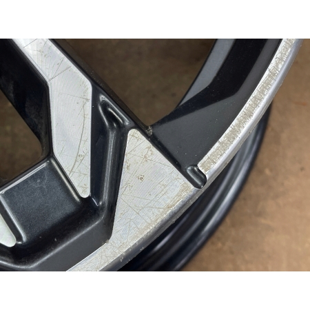 ALUFELGA FELGA BMW X1 U11 5x112 ET46 8j 19 CALI 6898051 5A32885