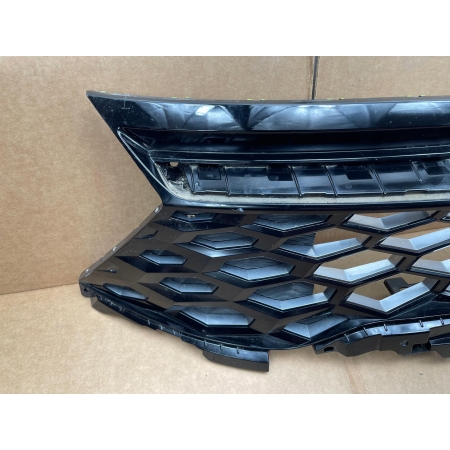 KIA SPORTAGE V 5 GT 2021 - GT LINE ATRAPA GRILL 86350-R2CA0 86351-R2CB0