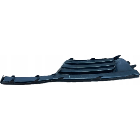 AUDI A3 8V LIFT KRATKA PRAWA ZDERZAKA PRZÓD 8V3807682R
