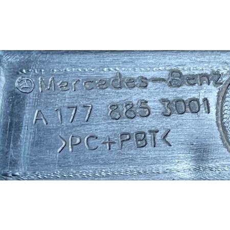 ŚLIZG MOCOWANIE ZDERZAKA PRAWY TYŁ MERCEDES A-KLASA 177 2018 - A1778853001