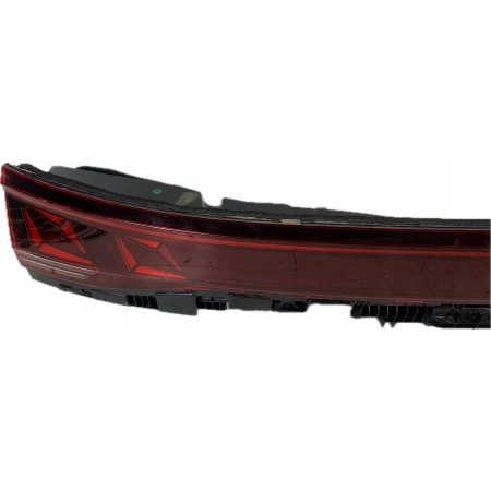 VW TOUAREG III LIFT 2023 - LAMPA BLENDA KLAPY BAGAŻNIKA TYŁ 760945307G