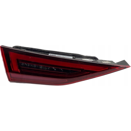 AUDI A3 8Y LAMPA LEWA TYŁ LED 8Y0945307