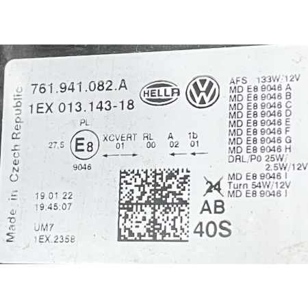 LAMPA PRAWA VW TOUAREG III FULL LED 761941082A