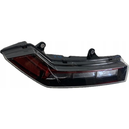 A2 LAMBORGHINI HURACAN LAMPA PRAWA TYLNA TYŁ EU 4T0945096