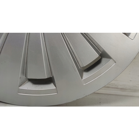 AK47 KOŁPAK AUDI A4 B9 8W0601147 ORYGINAŁ 16