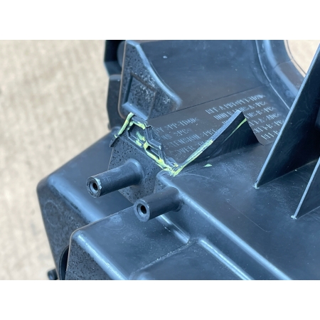 SUZUKI SX4 S-CROSS 2013 - LAMPA XENON LEWA PRZÓD EUROPA 100-17735