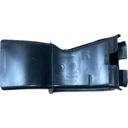 BMW X1 U11 U12 PRAWY WLOT KANAŁ HAMULCA KIEROWNICA POWIETRZA 9883604