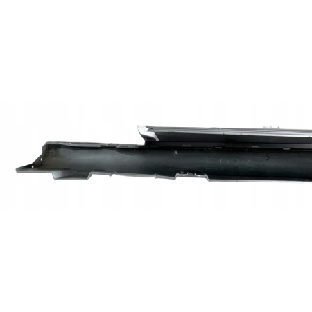 LP36 MERCEDES 205 13- AVANTGARDE LISTWA PROGOWA PRAWA A2056907002