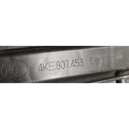 AUDI E-TRON LEWY ŚLIZG ZDERZAKA TYŁ 4KE807453