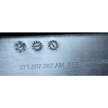 PORSCHE PANAMERA 971 PODKŁADKA TABLICY REJESTRACYJNEJ RAMKI 971807287AM