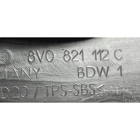 WYGŁUSZENIE BŁOTNIKA PRAWE AUDI A4 B9 8W0821112C