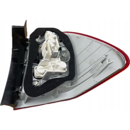 BMW 3 E91 LIFT LCI LAMPA LEWA TYŁ BŁOTNIKA LED 7289431 NOWA