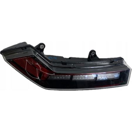 A4 LAMBORGHINI HURACAN LAMPA PRAWA TYLNA TYŁ EU 4T0945096