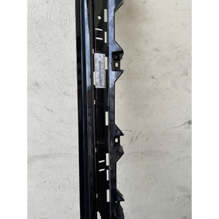 BMW i4 G26 M-PAKIET LISTWA PROGOWA LEWA 8078579