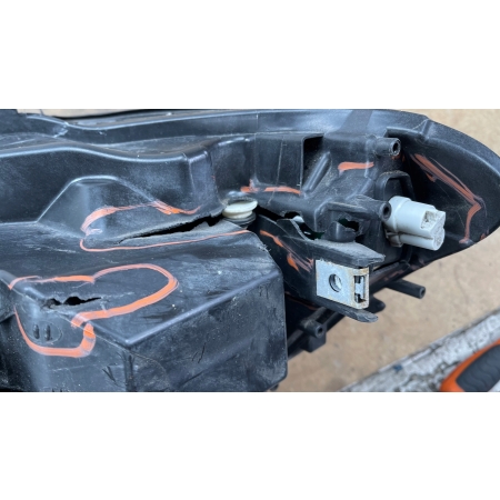 BMW 1 F20 F21 LIFT LCI LAMPA PRAWA PRZÓD PRZEDNIA FULL LED 8492456