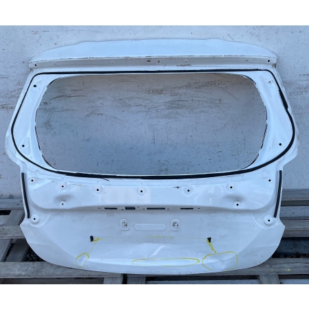 TOYOTA YARIS IV 2020 - KLAPA BAGAŻNIKA TYŁ TYLNA