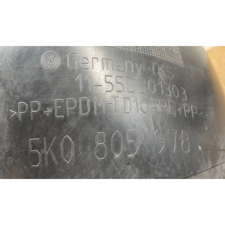 D60 VW GOLF VI 5K0 NADKOLE PRZÓD PRAWE PRZEDNIE 5K0805978