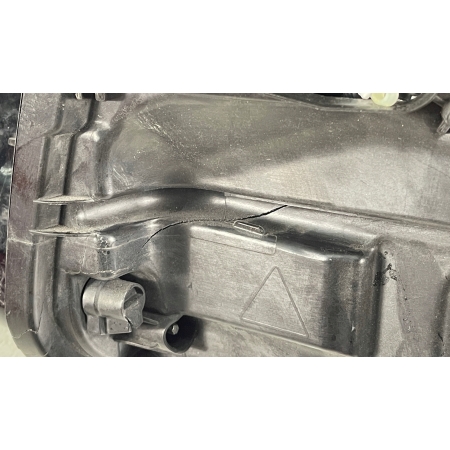 LAMPA PRAWA PRZÓD VW TOUAREG III FULL LED 761941082A 29.05.19