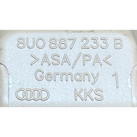 B1 PORSCHE MACAN S 2015 ZAŚLEPKA MOCOWAŃ ISOFIX 8U0887233B 8U0887187