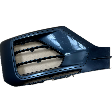 AUDI Q2 81A GA 2016 - KRATKA ZDERZAKA PRAWA POD PDC 81A807682K 81A807682G