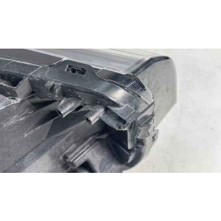 LAMPA LEWA PRZÓD ZWYKŁA VW T-CROSS 2GM941005A