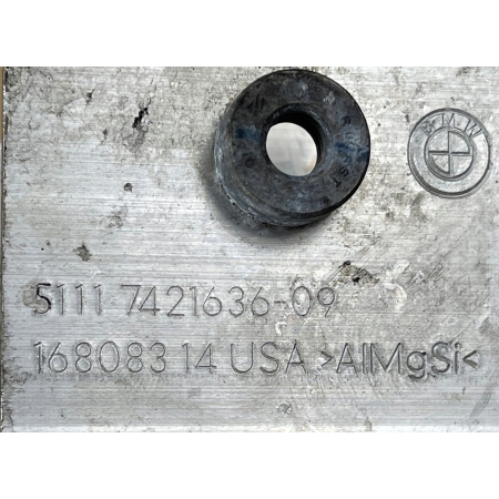 BMW X5 G05 G06 UCHWYT CHŁODNIC ADAPTER WSPORNIK MOCOWANIE PRAWY 7421636