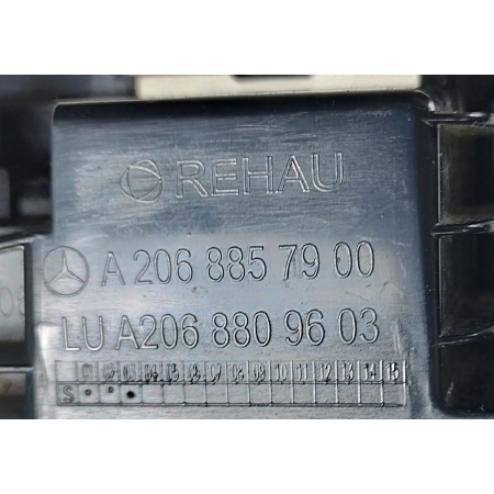 MERCEDES C-KLASA W206 ŚLIZG ZDERZAKA TYŁ A2068857900