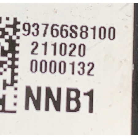 U7B HYUNDAI PALISADE 2020 - PRZEŁĄCZNIK PANEL HAMULCA RĘCZNEGO 93766-S8100