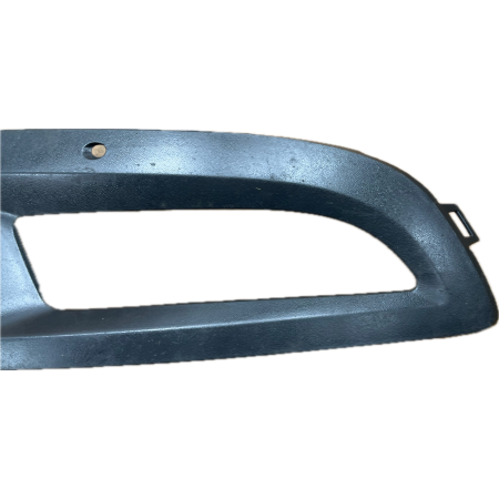 VW POLO V 6R 09-17 KRATKA ZDERZAKA PRZÓD PRAWA 6R0853666D