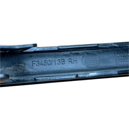 OPEL  CASCADA PRAWA LISTWA ZDERZAKA PRZÓD GM 39059731