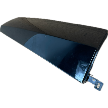 P8 GMC YUKON XL DENALI IV 2015 - PRAWA LISTWA NAD  LAMPĘ SŁUPKA D 22826303