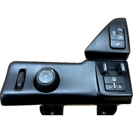 P8 GMC YUKON XL DENALI IV 2015 - PANEL ŚWIATEŁ PRZYCZEPY 22800695