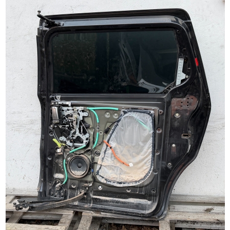 B3 CARNIVAL IV 2020 - DRZWI PRAWE TYŁ TYLNE KOMPLETNE P2M