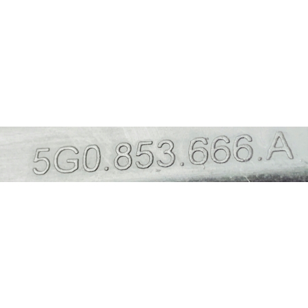 KRATKA PRAWA ZDERZAKA VW GOLF VII 5G0853666A