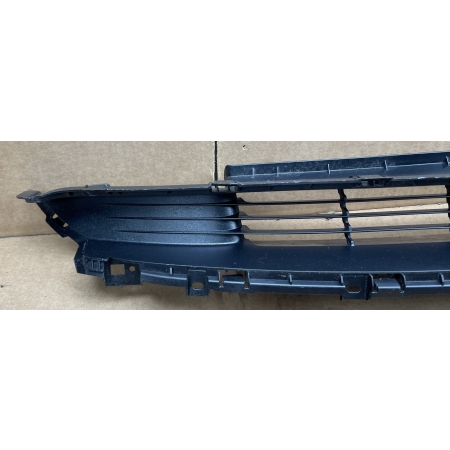 TESLA MODEL III 3  2023 - GRILL ATRAPA KRATKA ŚRODKOWA  1694311-00-F