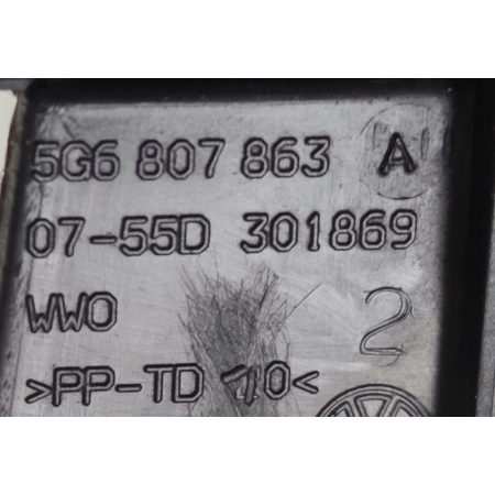 ORYGINALNY ŚLIZG ZDERZAKA TYŁ VW GOLF VII HB 5G6807863A