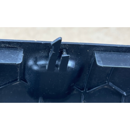 VW PASSAT B9 KIEROWNICA POWIETRZA 3J0121330