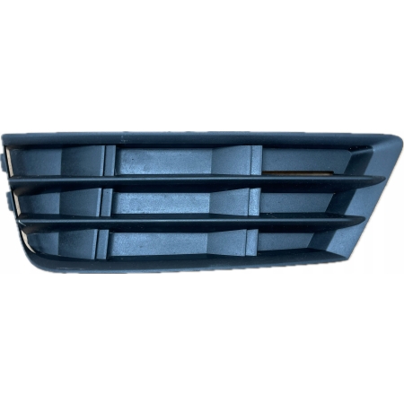 AUDI A4 B9 KRATKA LEWA ZDERZAKA PRZÓD 8W0807681