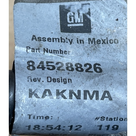 P8 GMC YUKON XL DENALI IV 2015 -  6.2 KLEMA PLUS PLUSOWA  84528826 84354716