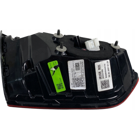 LAMPA PRAWA TYŁ TYLNA KIA X-CEED 92404J7350
