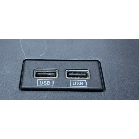 P5 DODGE CHARGER 2017 KRATKI NAWIEWU TYŁ TYLNE USB AN08029TRM003