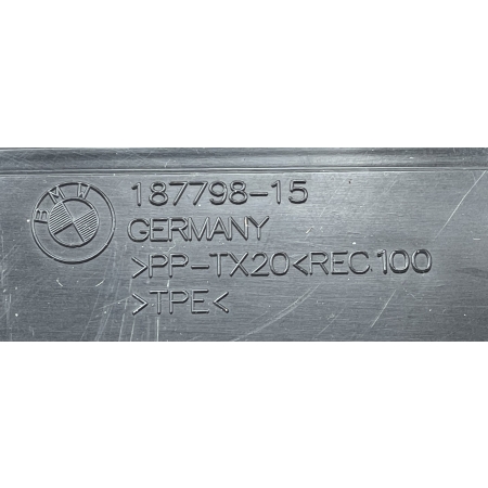 BMW 3 F30 F31 KIEROWNICA WLOT POWIETRZA 7401233