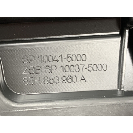 L29 AUDI Q6 E-TRON LISTWA DRZWI PRAWA PRZÓD 85H853960A